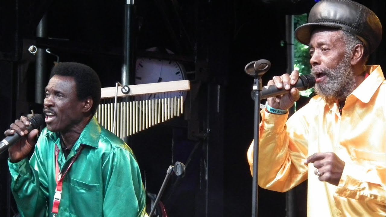 THE JAYS & RANKING TREVOR ~ TRULY (REGGAE)