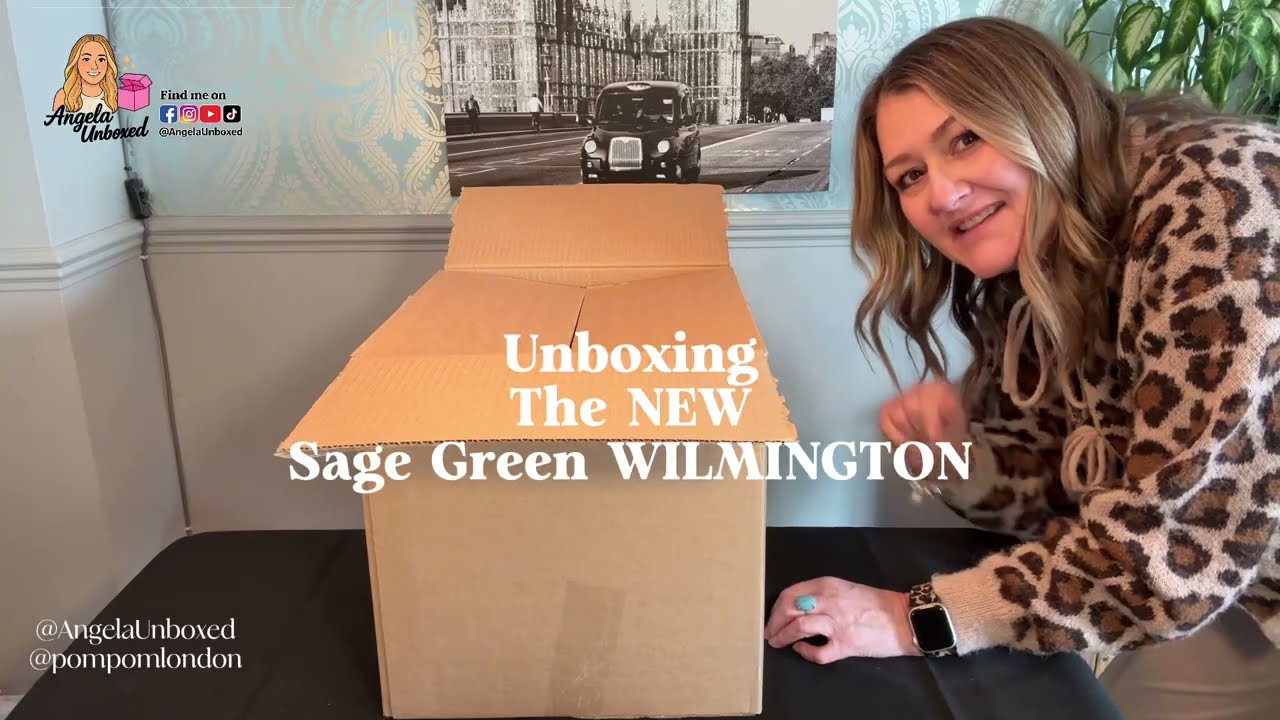 NEW in! Unboxing Sage Green Wilmington bag from @PomPomLondon 😍WOW  I am in lOVE ❤️ #angelaunboxed  