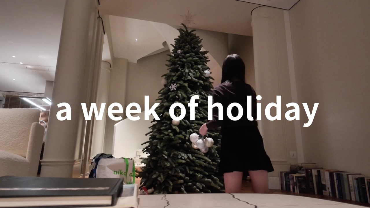 a days of holiday season 🌟
