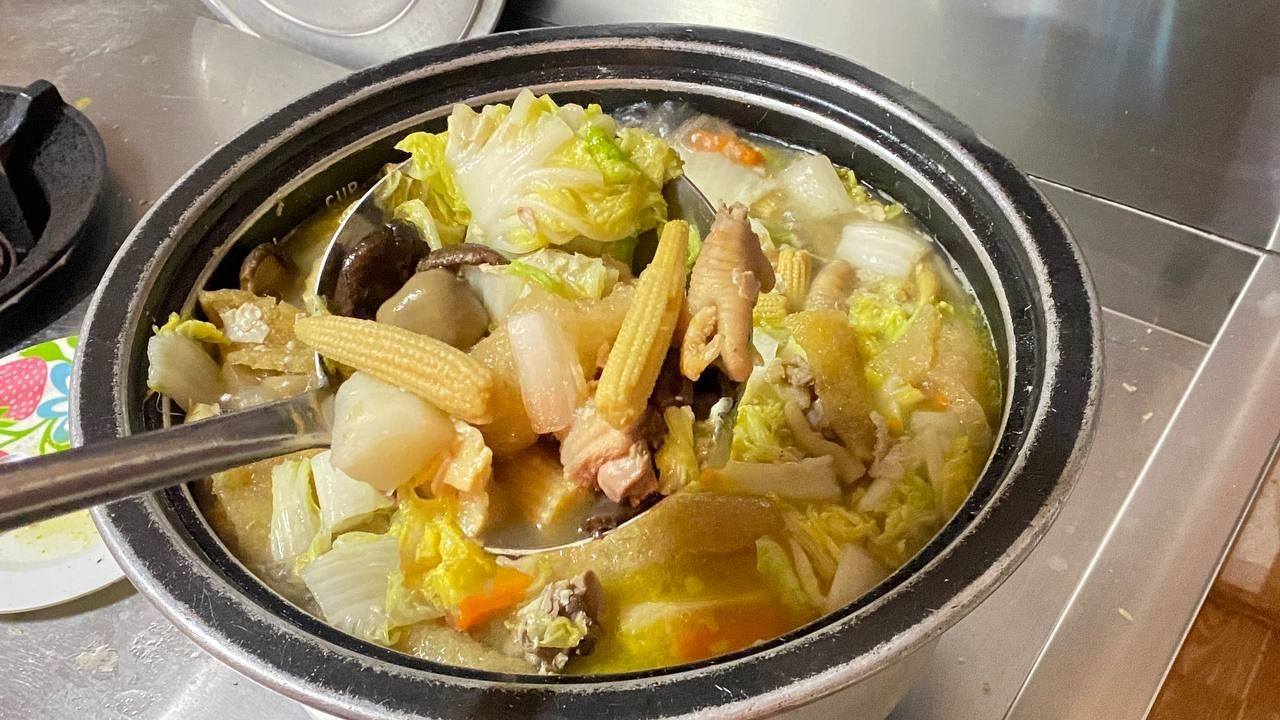 ជិតចូលឆ្នាំចិនចឹង តោះមករៀនធ្វើ សម្លចាប់ឆាយសាច់មាន់ជាមួយខ្ញុំបងប្អូន រសជាតិឆ្ងាញ់ប្លែក!
