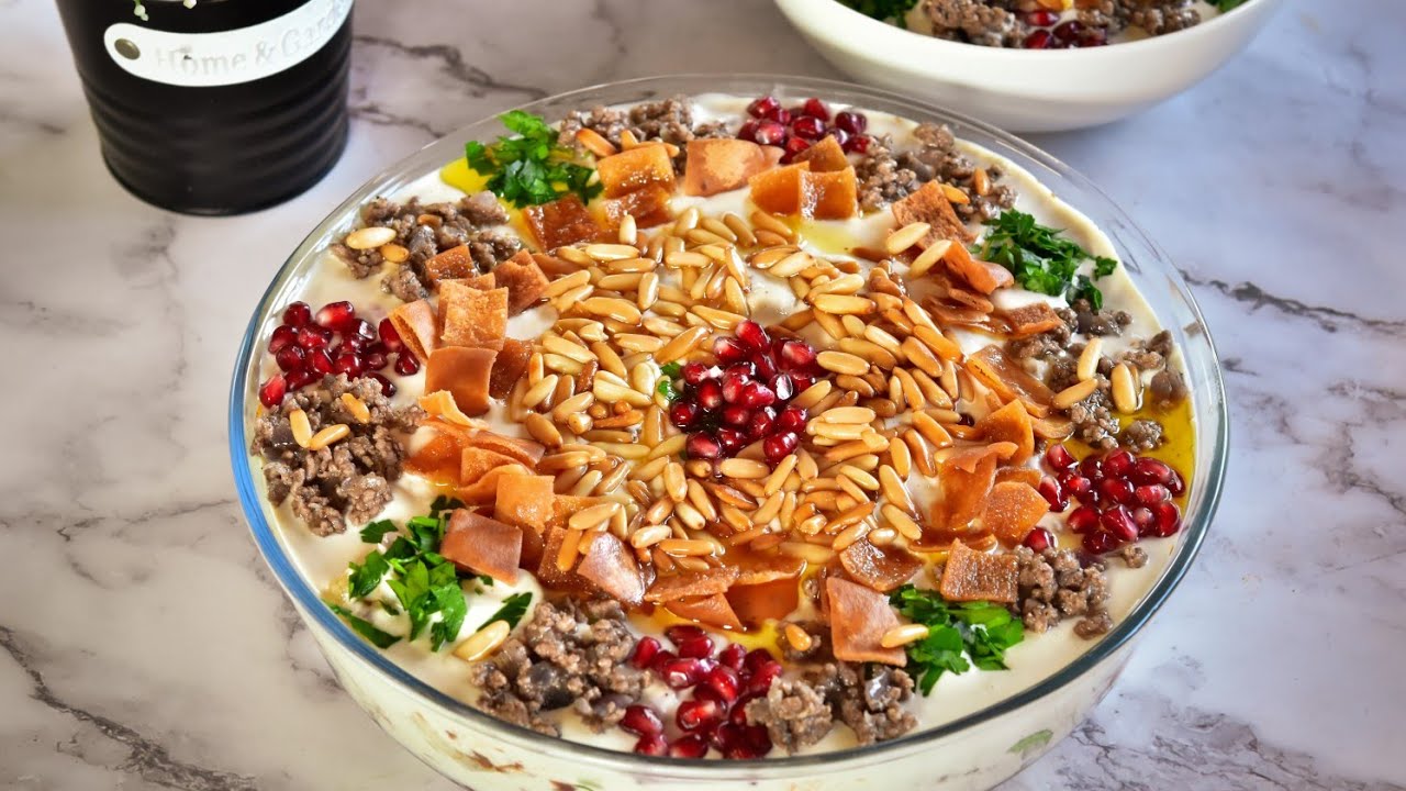 فتة المقالي بطريقه وطعم جدا شهي 😋لازم تجربوها على طريقتي Fried fatteh