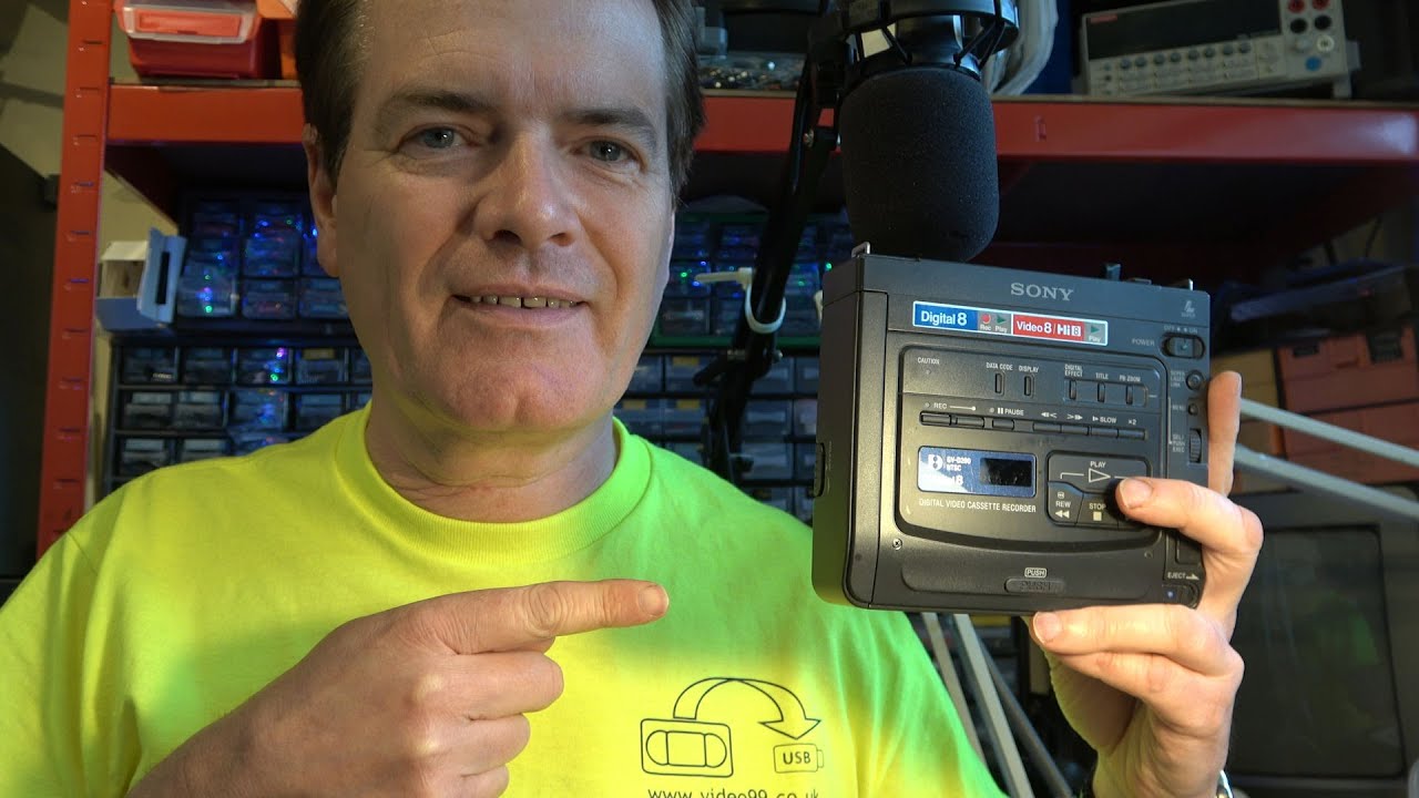 8-миллиметровые ленты, записанные в форматах PAL и NTSC