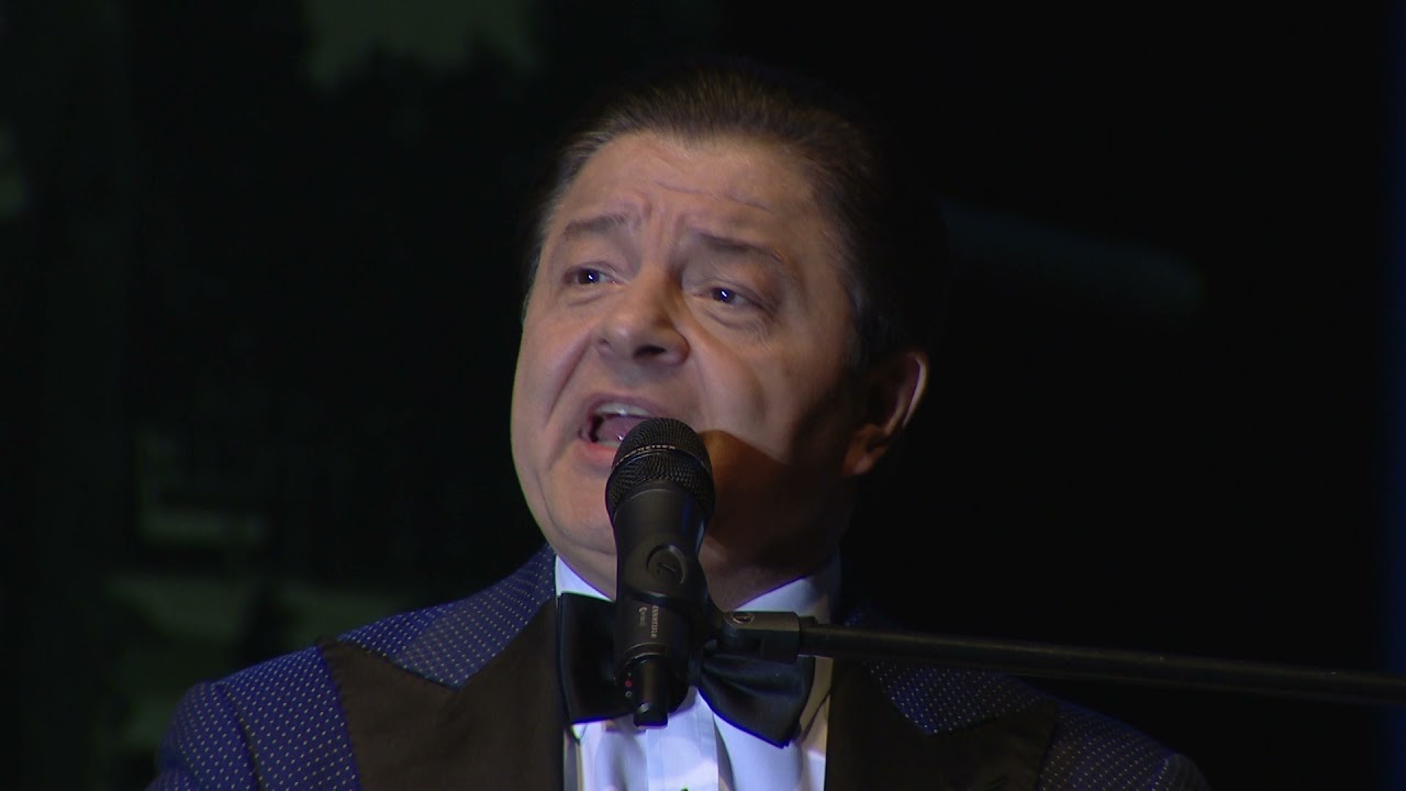 OTT FOGSZ MAJD S&Iacute;RNI - NY&Aacute;RI K&Aacute;ROLY SZENES IV&Aacute;N KONCERT 2021