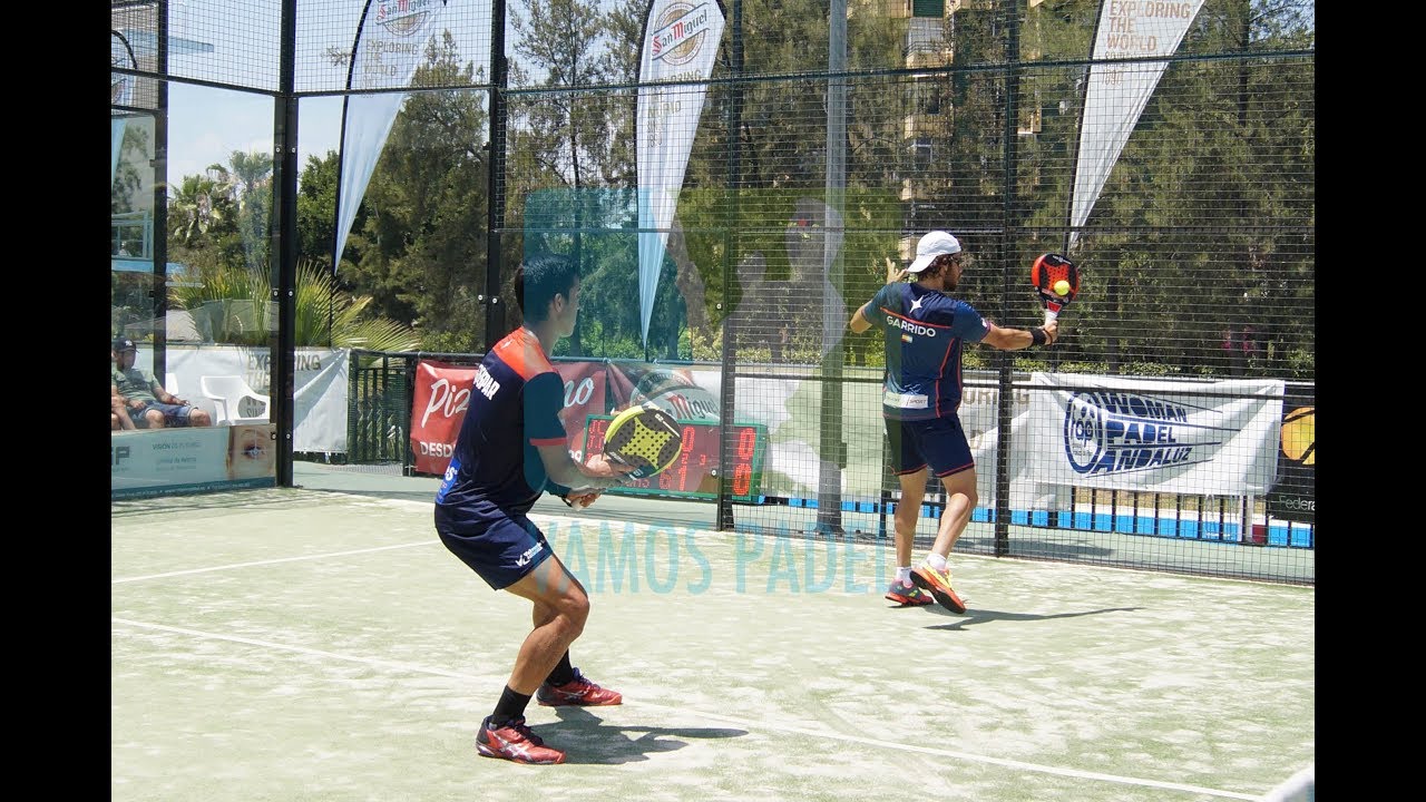 Vamos Pádel. Jose Carlos Gaspar y Javi Garrido contra Javi Bravo y Mario Del Castillo