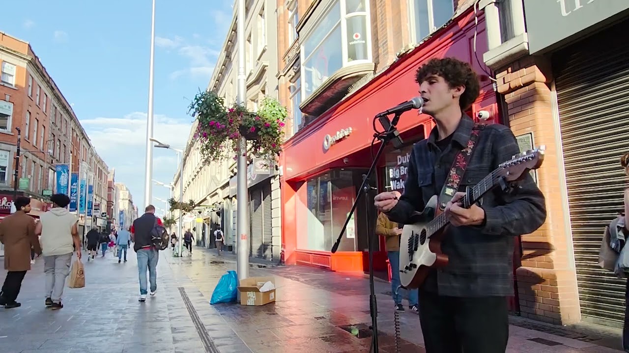 Luis Magni - Feels Like We Only Go Backwards (Tame Impala) Live In Dublin