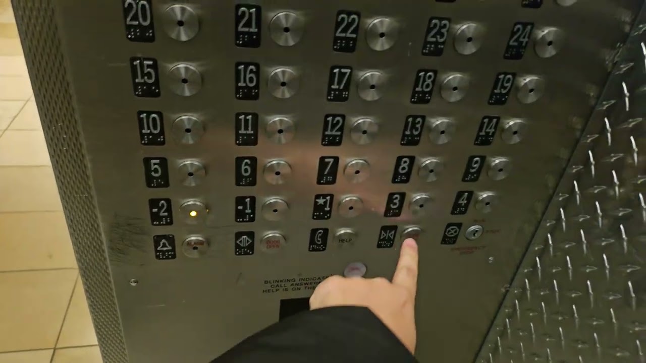 Z Flip 5: Schindlered 1981 Westinghouse Traction Service Elevator D | One Union Square | Seattle WA