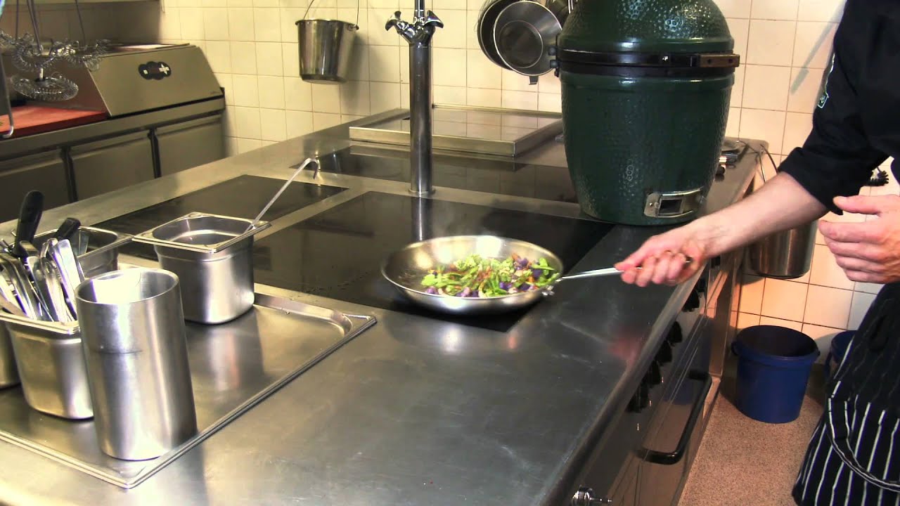 Kochen in Real Time - Bauernhuhn mit scharfem Gemüse und gelber Zucchini -DE