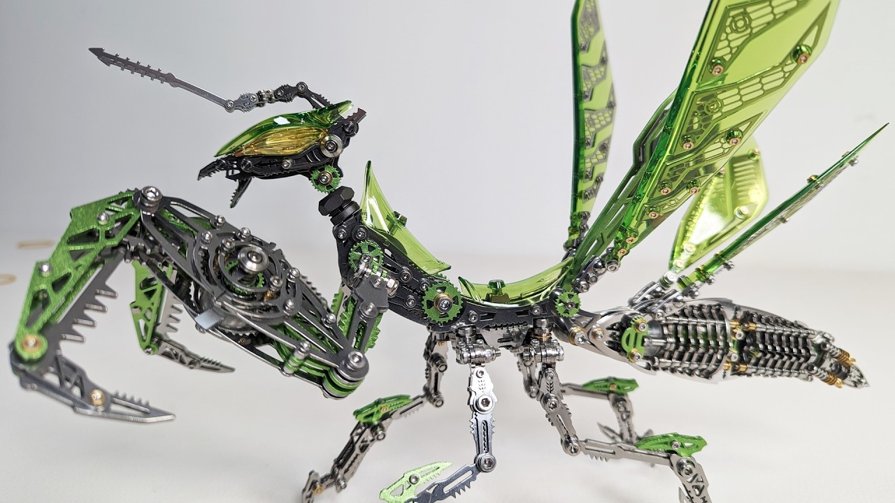 Mantis Metal Model | Magnetic Games