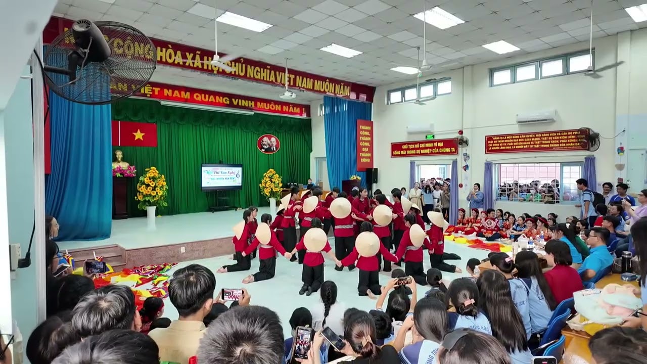 Ngày nhà giáo Việt Nam - 8A7 THCS Lê Quý Đôn - 20Nov2025