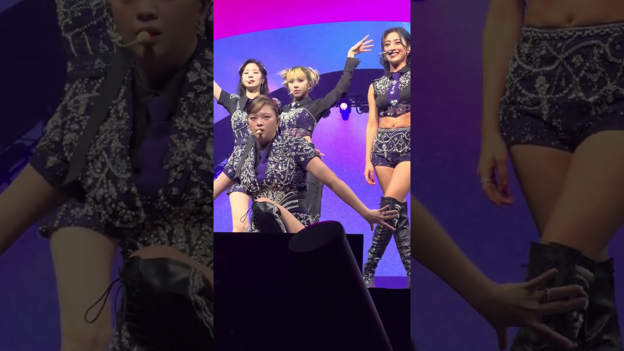 Moonlight Sunrise - @TWICE (Front Row at Scotiabank Arena Toronto on July 3, 2023)
