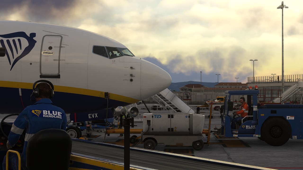 LXGB - LPMA (Gibraltar - Madeira ) B738 PMDG, SayIntentions SLC, GSX