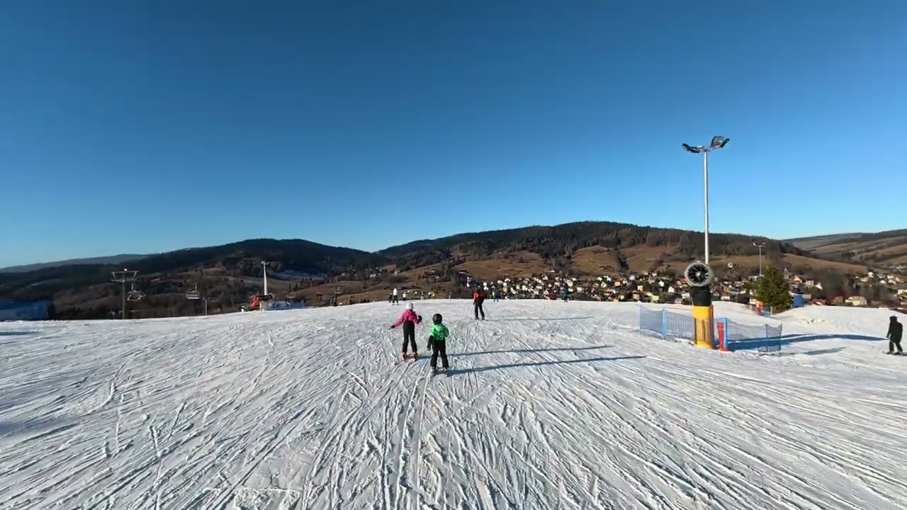 Family Skiing - Tylicz PL - Master Ski - Slope #11 - 27. 11. 2025