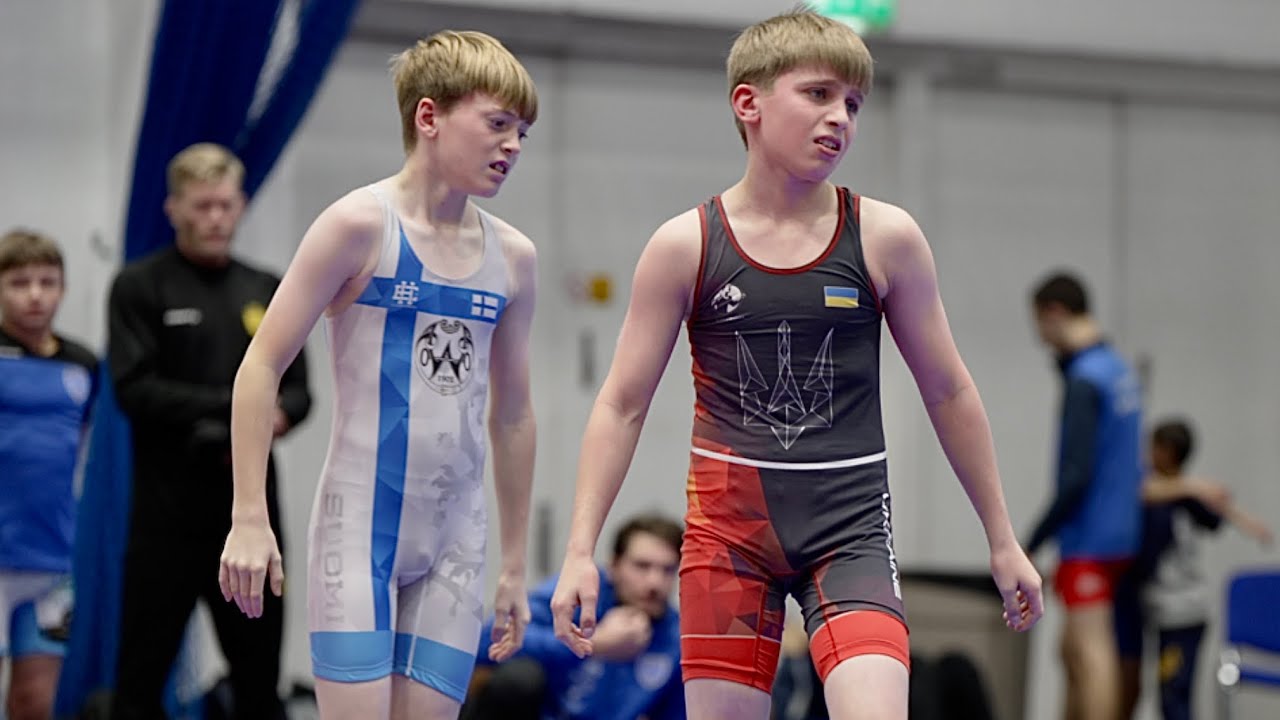 U13 Jasin Amerkhanov (DEN) vs Valtteri Parkko (FIN) 38kg. Greco-r boys youth wrestling tournament.