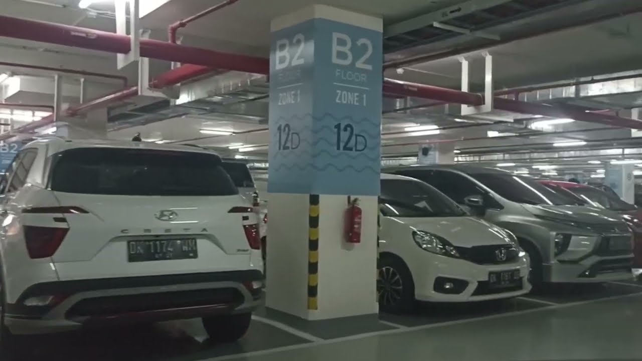 Parkiran Mobil Living World Bali @rickychannel7446