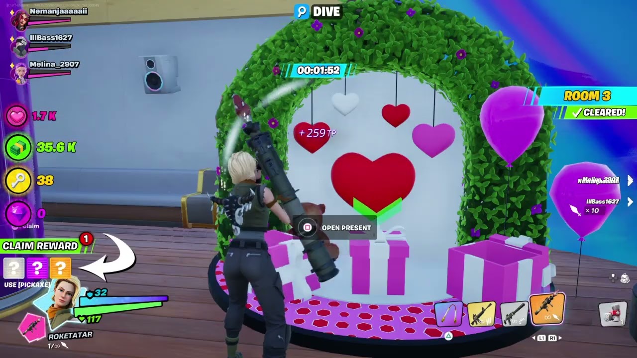 Merhaba arkadaşlar bugun fortnite oynuyoruz