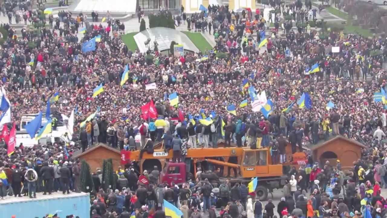 Euromaidan - Independence square (1.12.2013 13:06)