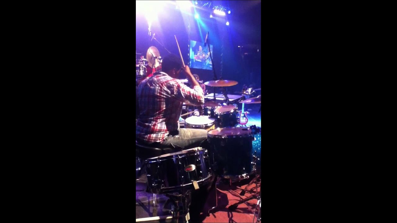 Mike Clemons (BIG MIKE)