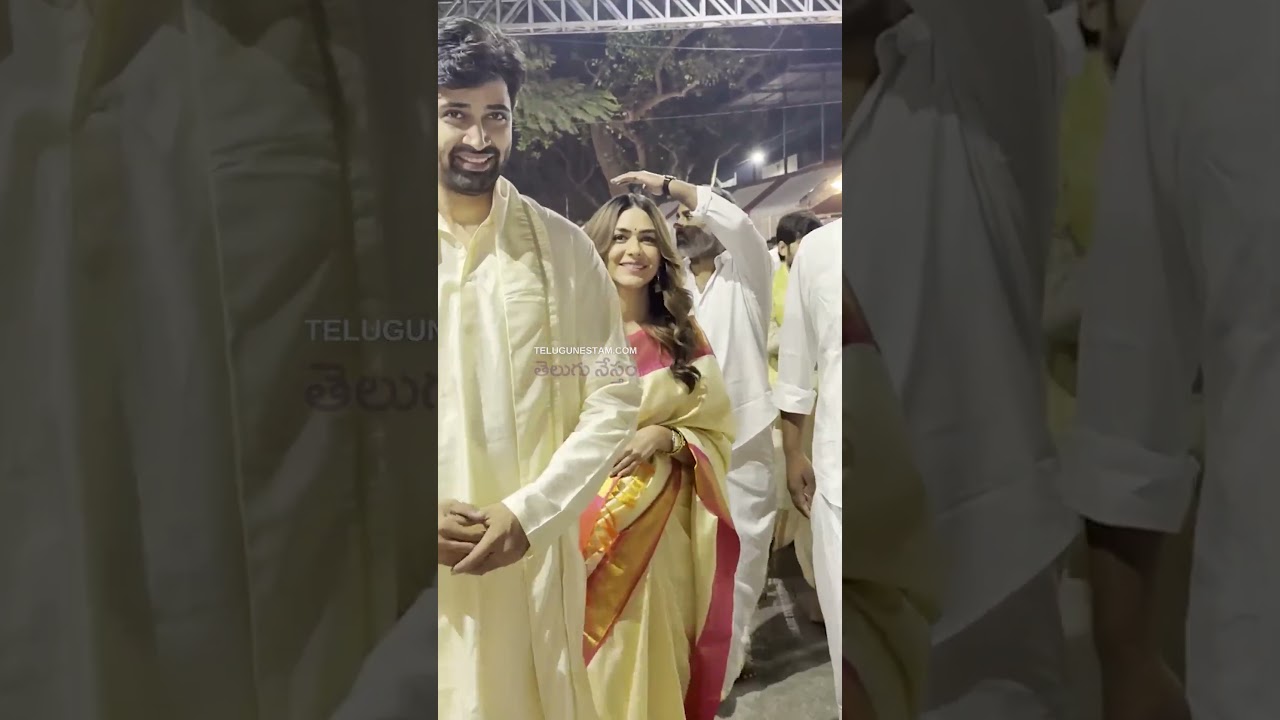 Адиви Сеш и Мрунал Тхакур вместе в Тирумале.