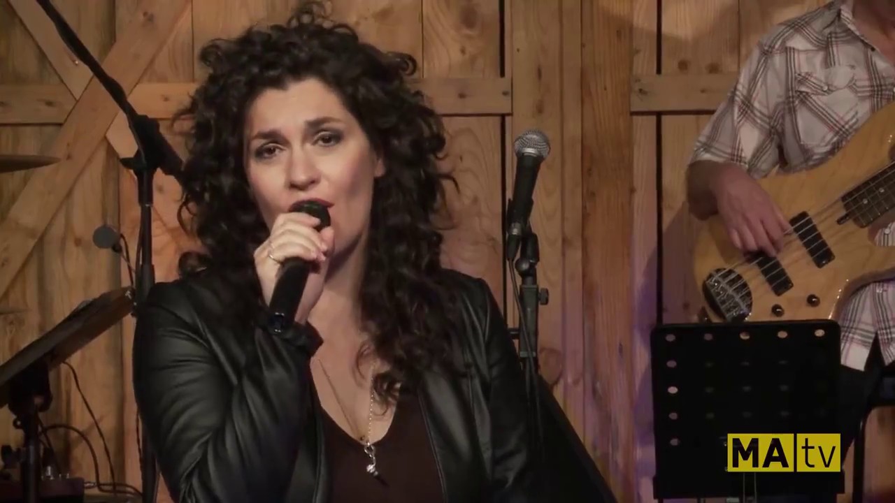 Si jamais je te revois, Karo Laurendeau & Cynthia Harvey