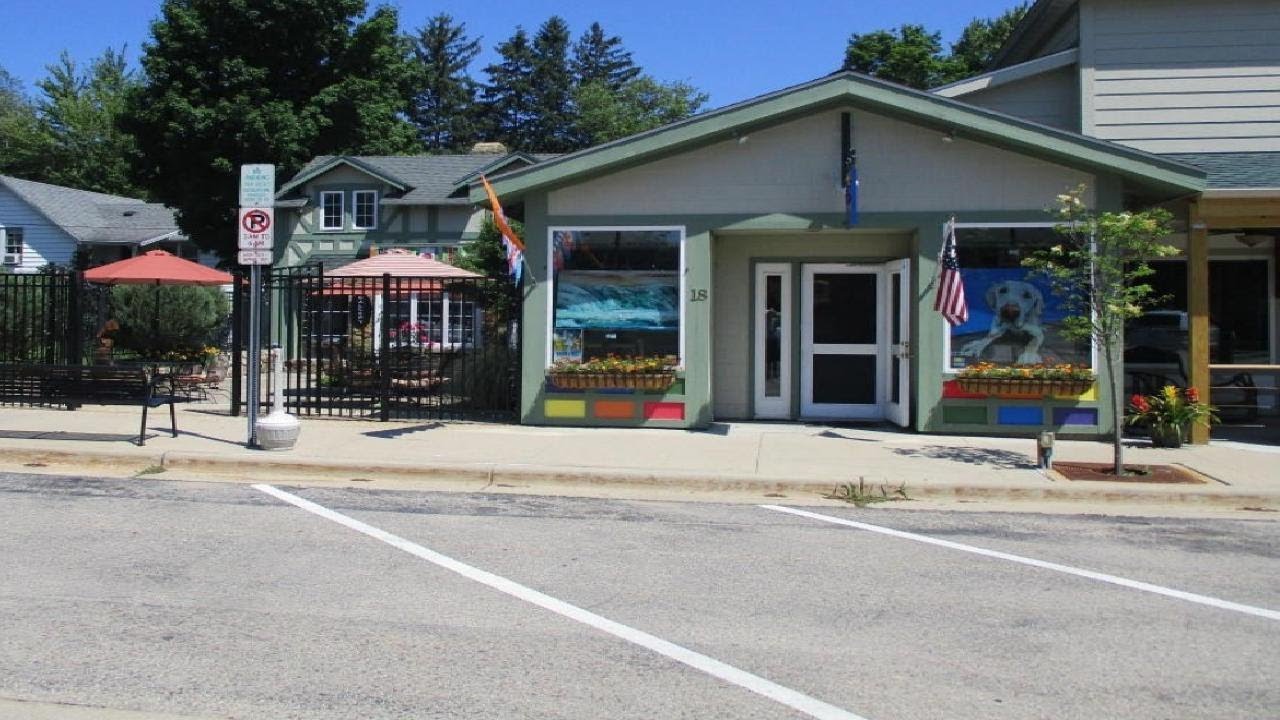 18 E Center Street, Douglas, MI Presented by Michael Bojko.