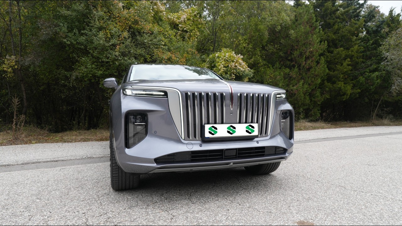 Покарах китайския Rolls-Royce Hongqi E-HS9