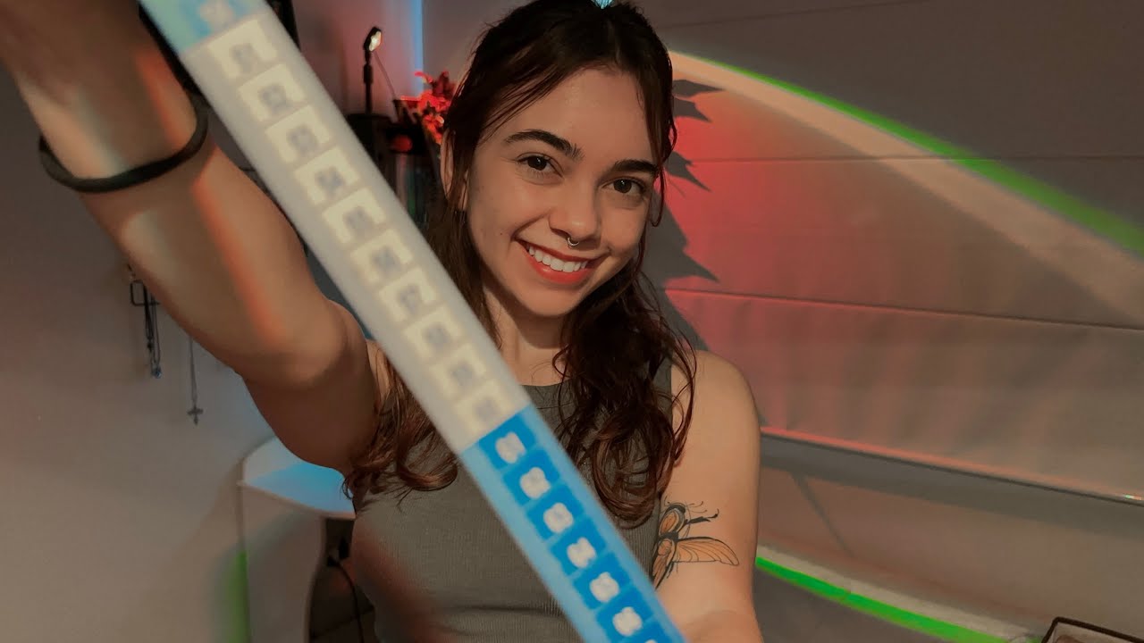 ASMR | Garota estranha medindo seu rosto