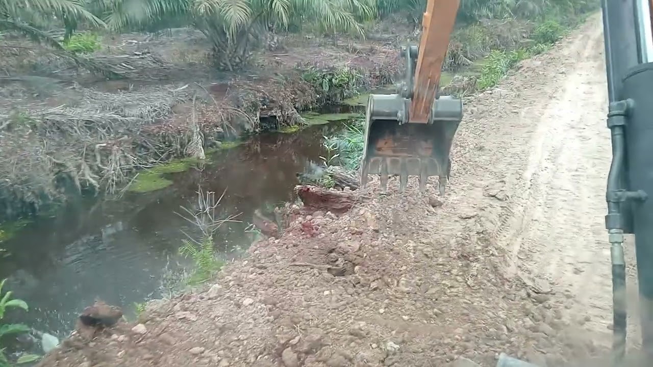 REPISI JALAN BENTUK BADAN JALAN
