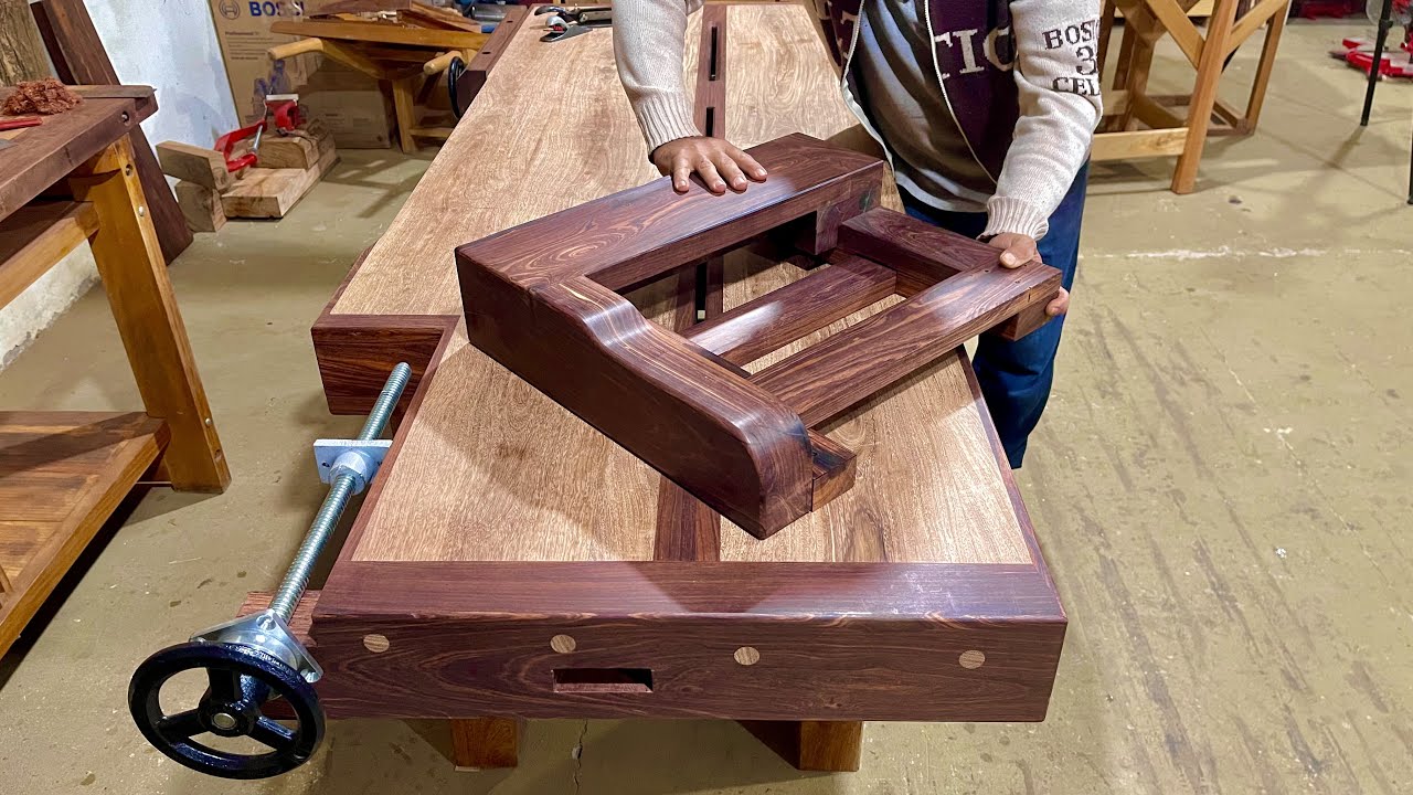 Bancada Profissional de Marceneiro com Detalhes Inédito 5 - Traditional Woodworking Bench