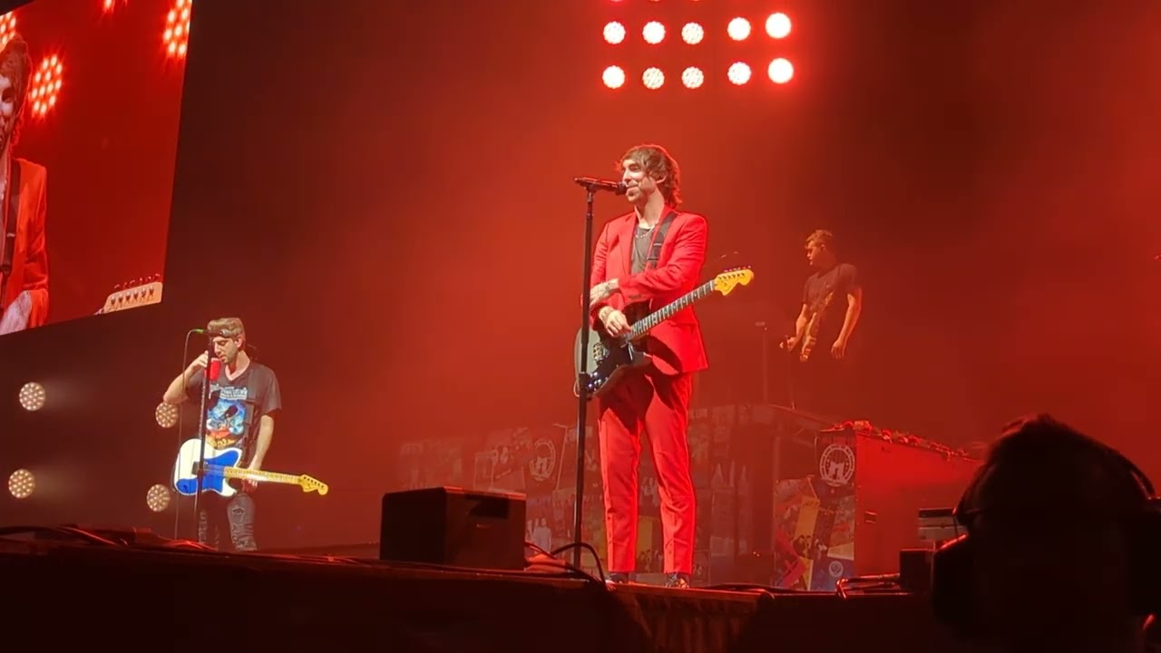 Lost in Stereo - All Time Low (Live @ Wembley Arena, London - 17/03/23)