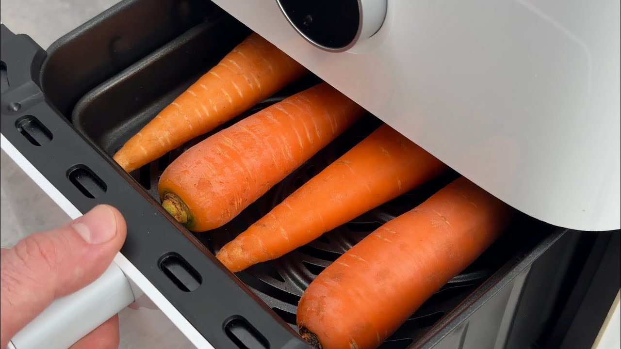 Carrots in the AirFryer - it's incredibly tasty! Be sure to try it!