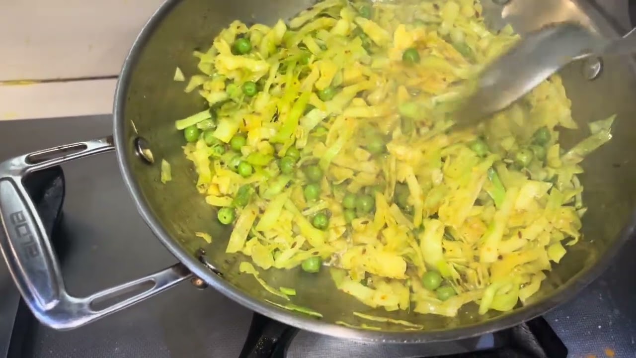 Patta Gobi ,matar recipe##my new video#￼ Guys, Aap Log Mere video ko Zaroor Dekhi#meri recipe
