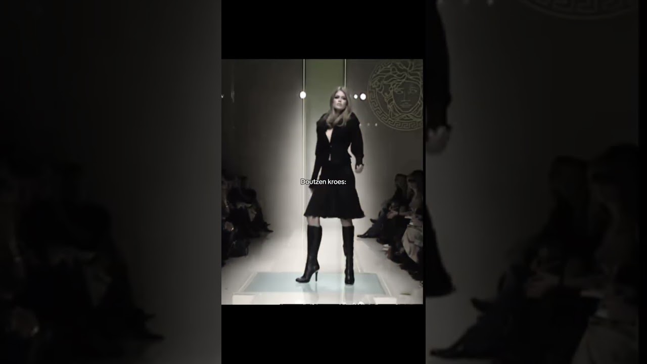 Her poses are 🔥 #DoutzenKroes #Pose #supermodel #runway #model #fashionshow #edit #viral