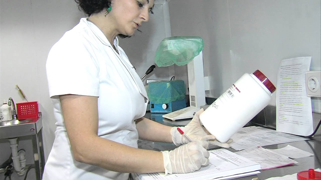 Farmacia Comunitaria. Paciente. Formulación Magistral y Formación en Atención Farmacéutica. Vídeo 4