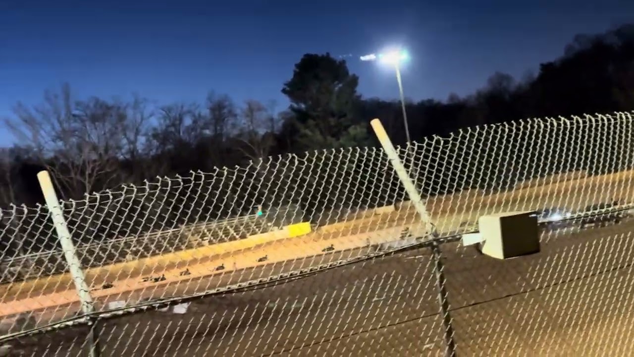 Clone 390 warmup Harris Speedway