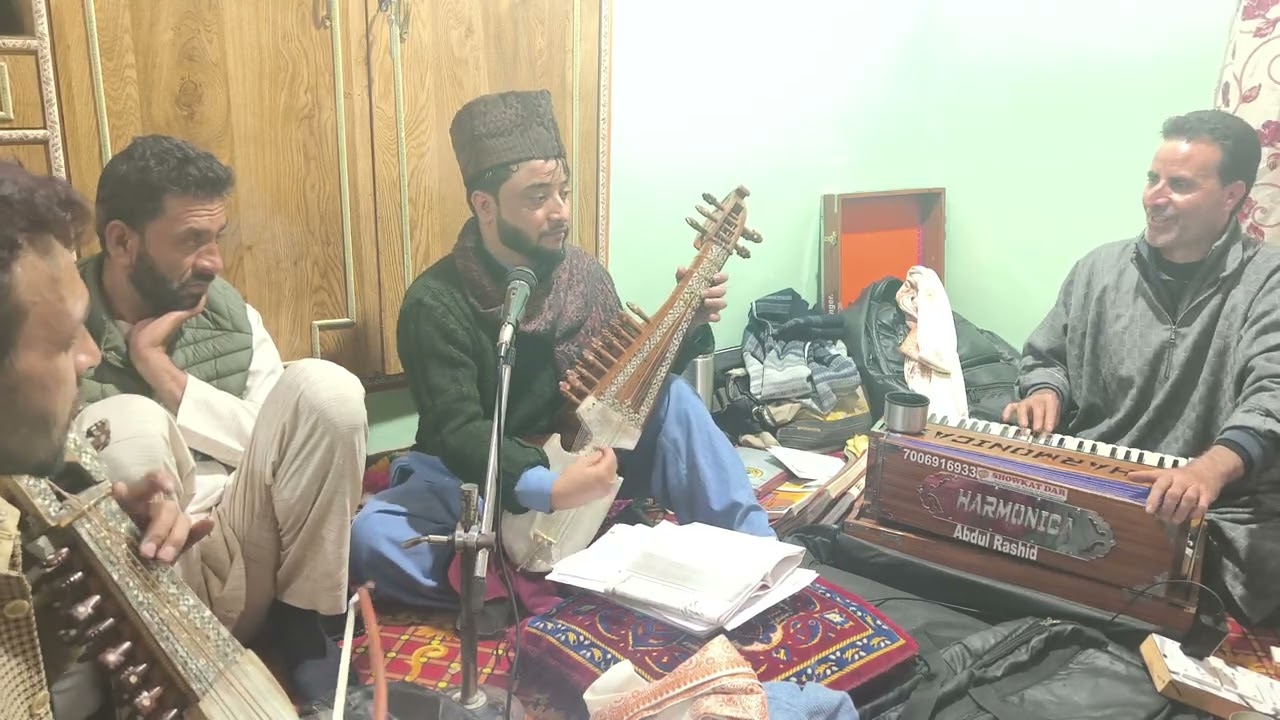 06kalami ahmad soub batwari  raaze  haanza draw salasay  that saalas kah paow  singer zubair Ahmed 
