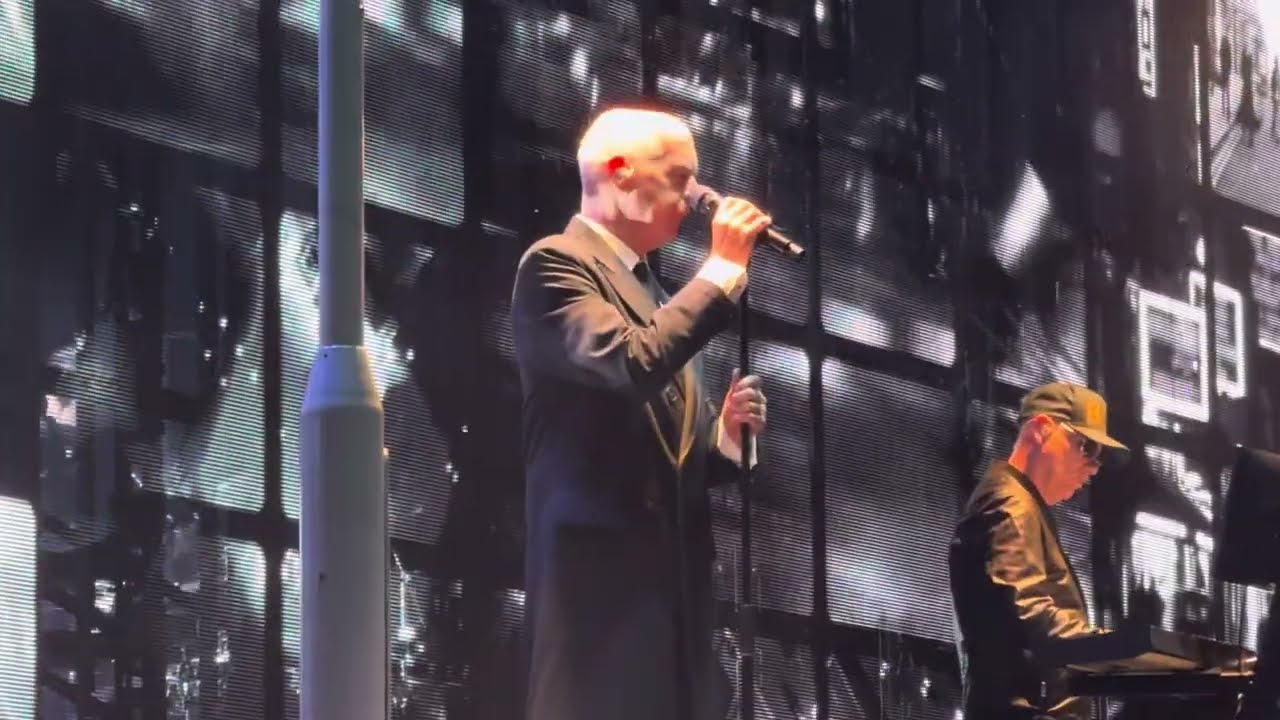 Pet Shop Boys - West End Girls (Cardiff Castle 31/7/25)