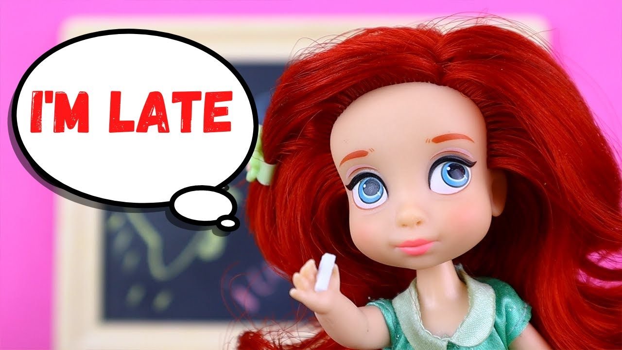 LITTLE MERMAID IS LATE TO HER FIRST DAY OF SCHOOL | Disney Princess Dolls