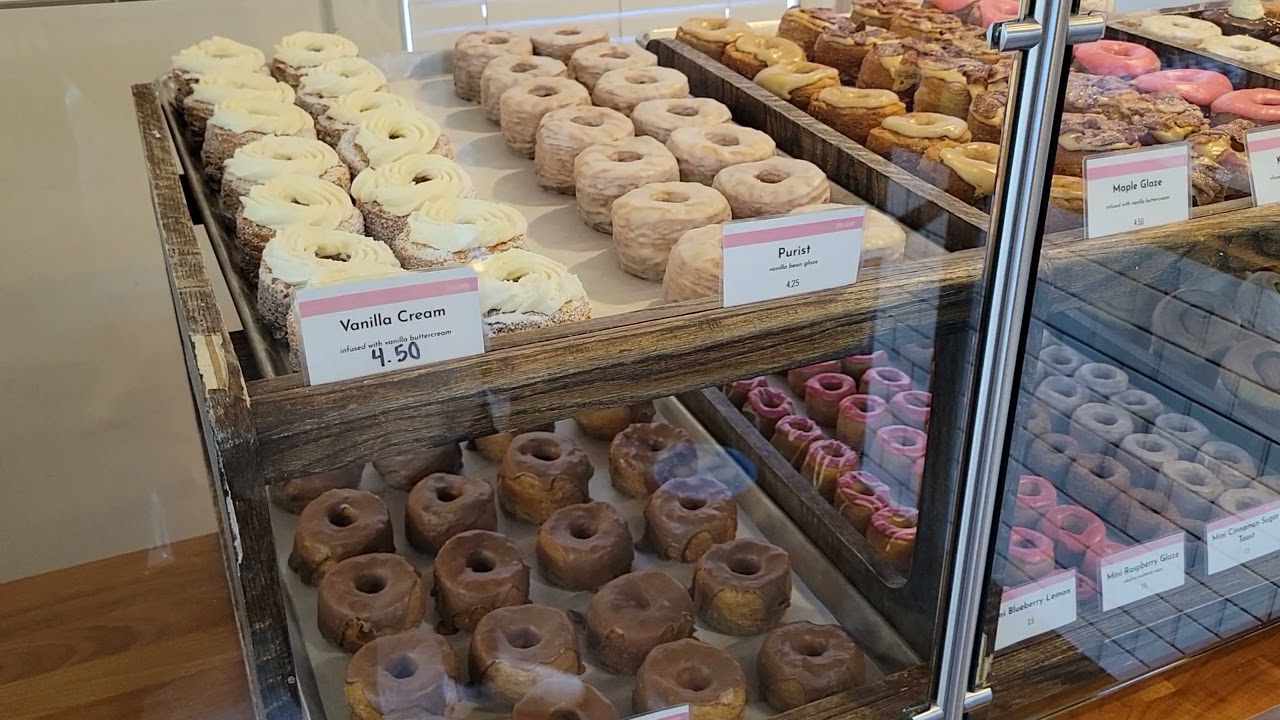 Nashville Five Daughters Bakery CROISSANT-STYLE&nbsp;100&nbsp;Layer Donut Is A Popular Dessert!