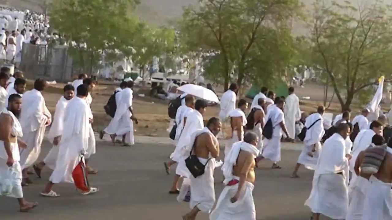 HAJJ 2012 - WAY TO ARAFAT