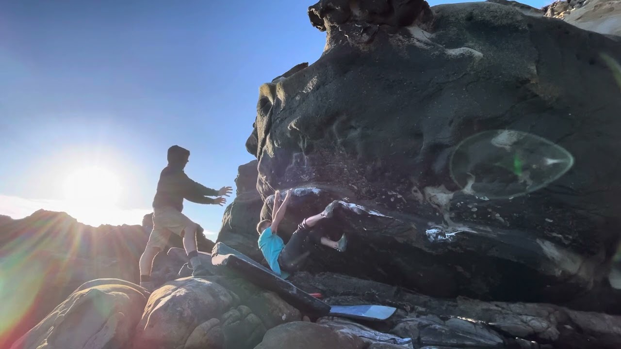 Railgun V6 Zeus Boulder