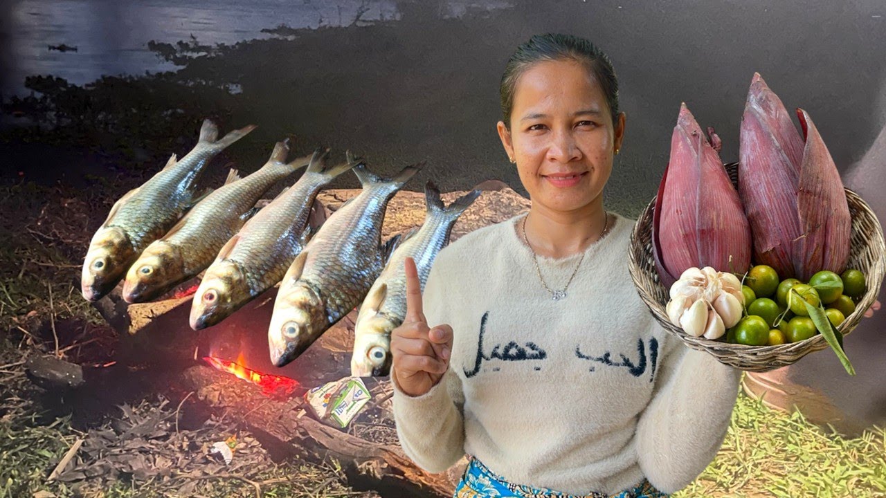 Grilled Fish with Banana Flower Salad | Authentic Rural Cambodian Cooking