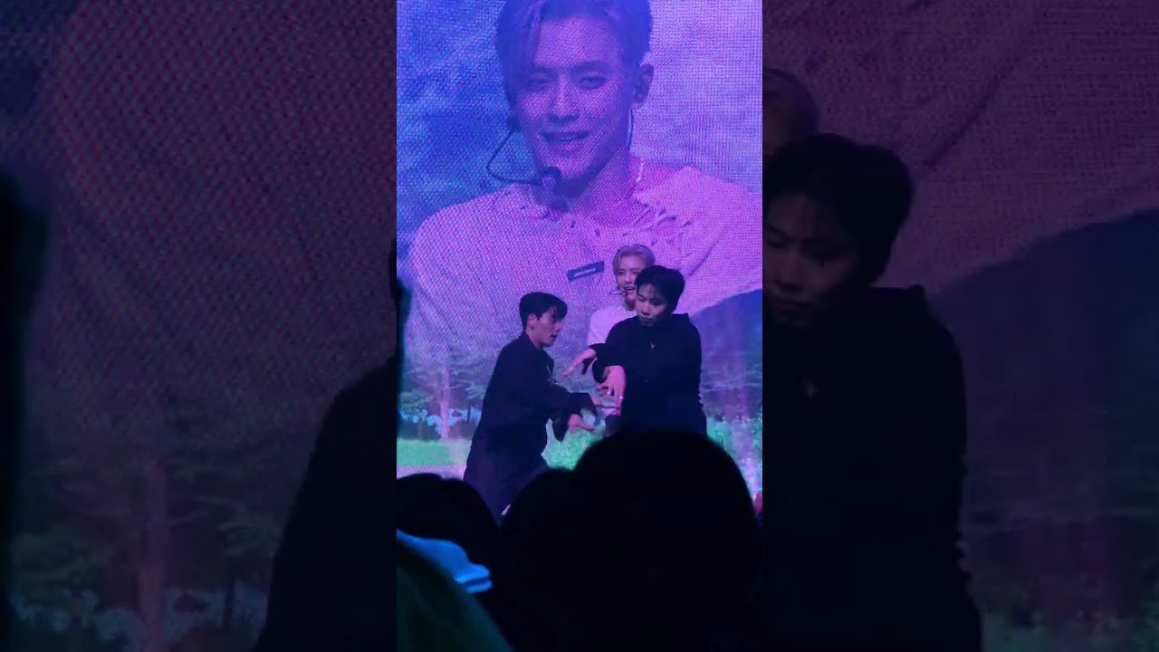 250914 이민혁- @2025 LEE MINHYUK (HUTA) CONCERT 〈HOOK - WHO : KING〉Day2