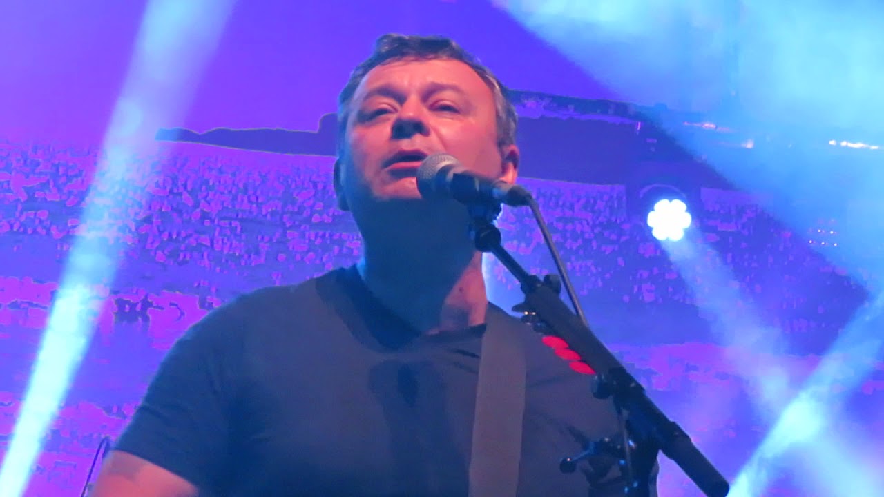 Enola Alone - Manic Street Preachers, Portsmouth Guildhall 08/10/2021
