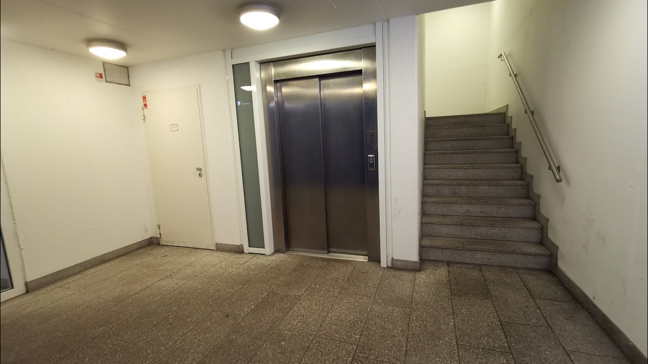 [Part 1] 2007 KONE Elevator at parking garage, Dingolfing