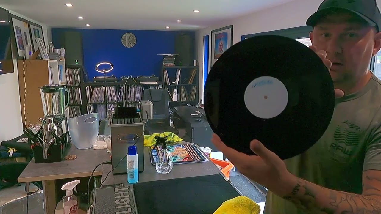 Vinyl cleaning in ultrasonic cleaner and how to remove writing on record label