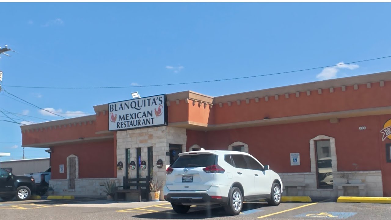 Blanquita’s Best Restaurant in San Benito Texas so  Beautiful 