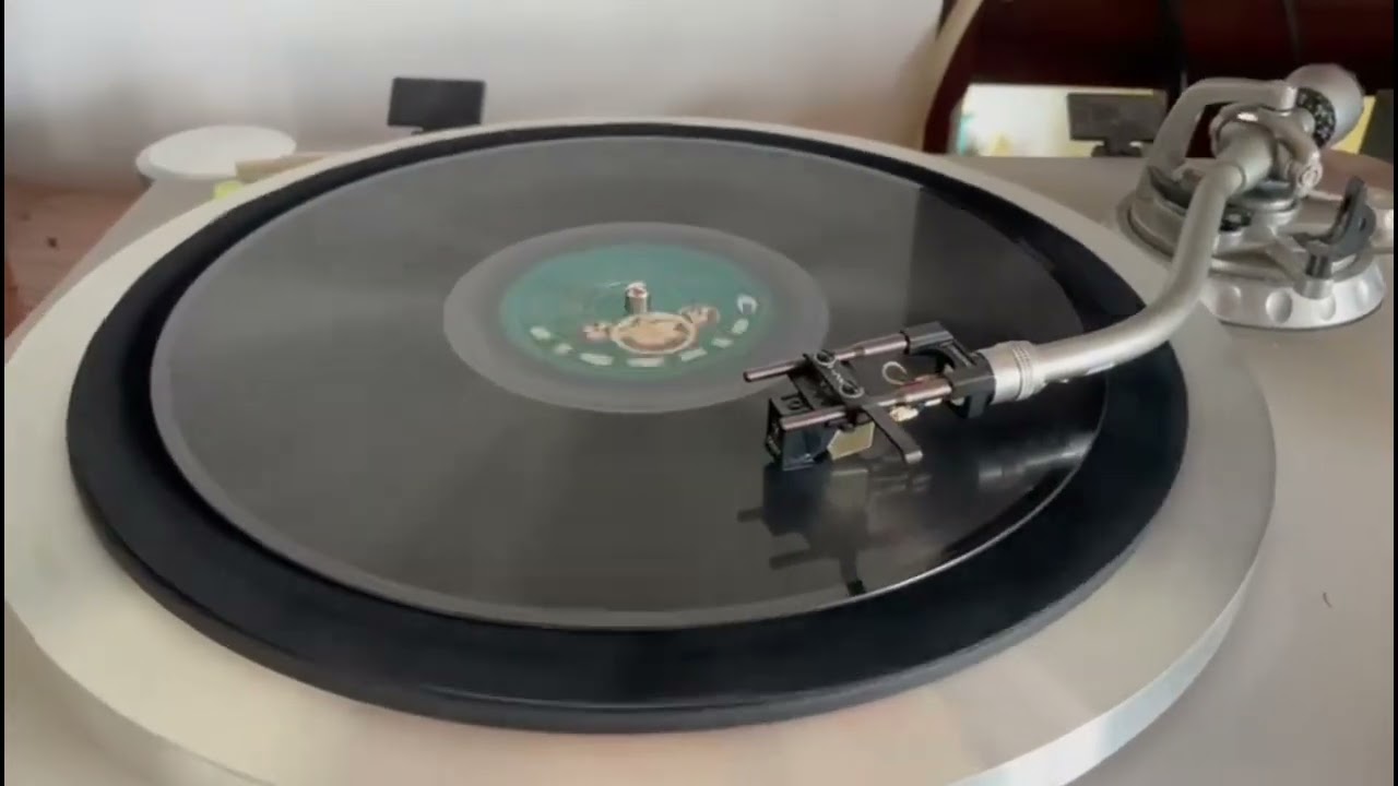 Wally Bastiansz: Babi Achchige  Bicycle Eka