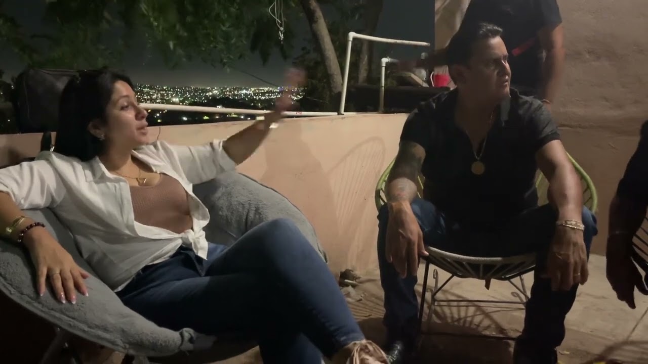 amiapa nole gusto como me trata la vieja