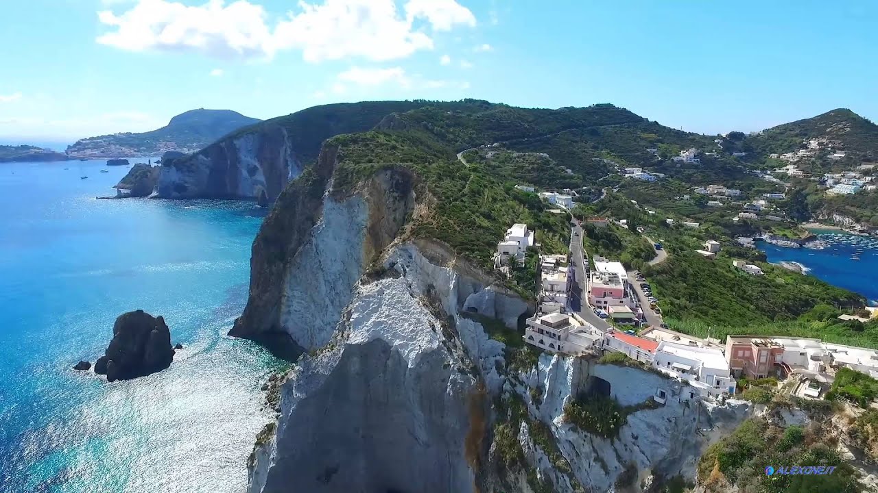 L'ISOLA DI PONZA ( Anno 2015 )