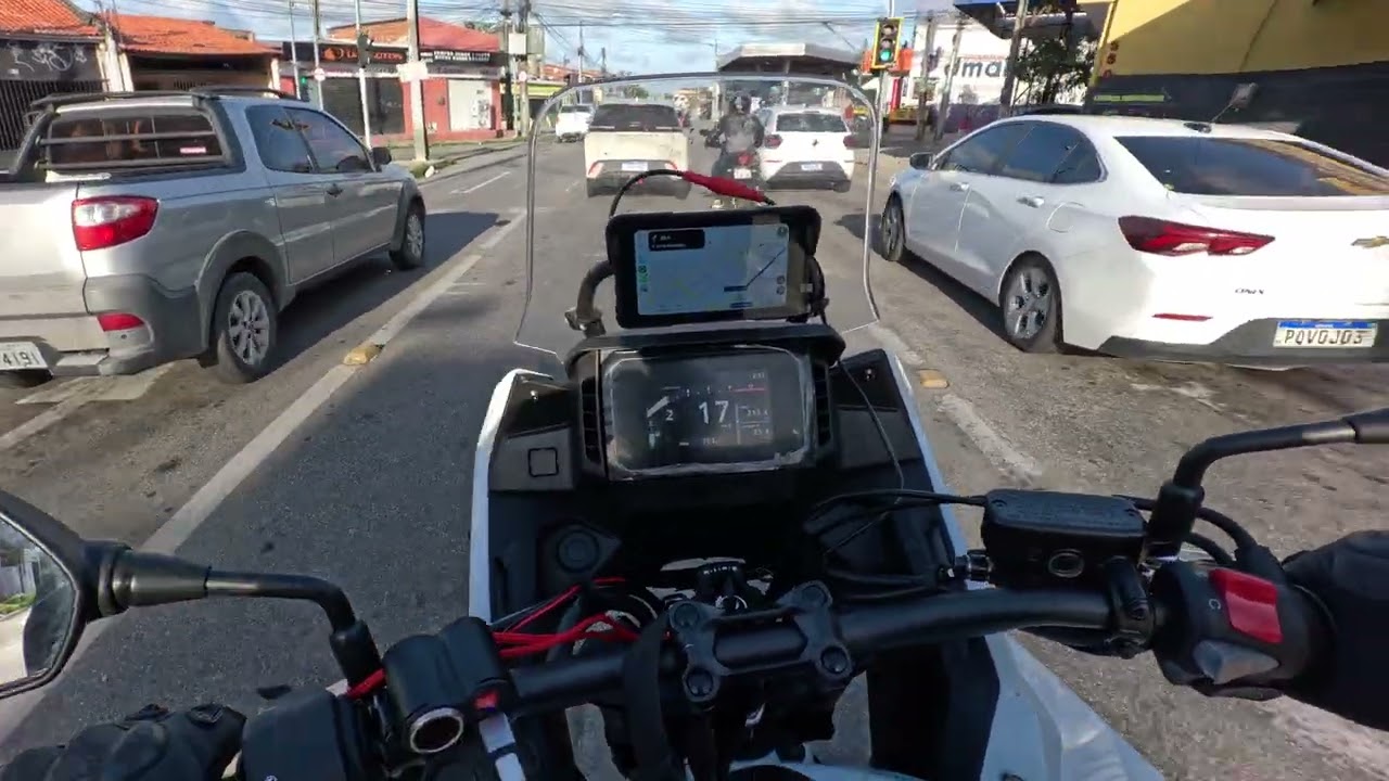 Chegando na cidade de moto Nx500 - mais 250km rodados, média na estrada de 25,5 km/l. Até a próxima!
